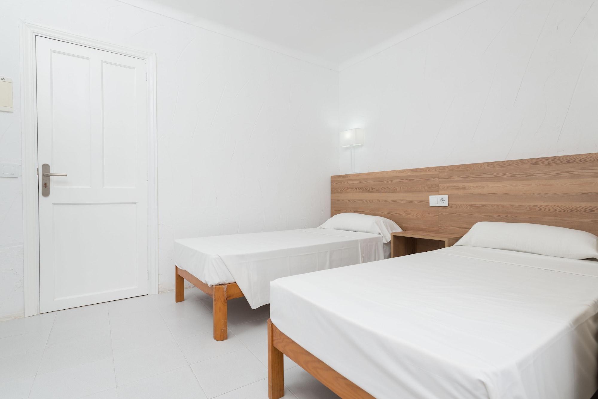 Hostal Casa Bauza Кала Ратьяда Экстерьер фото