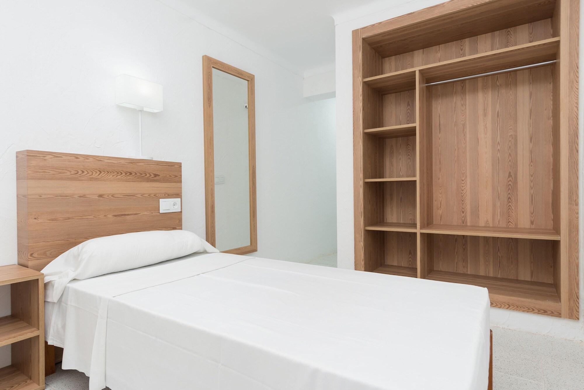 Hostal Casa Bauza Кала Ратьяда Экстерьер фото