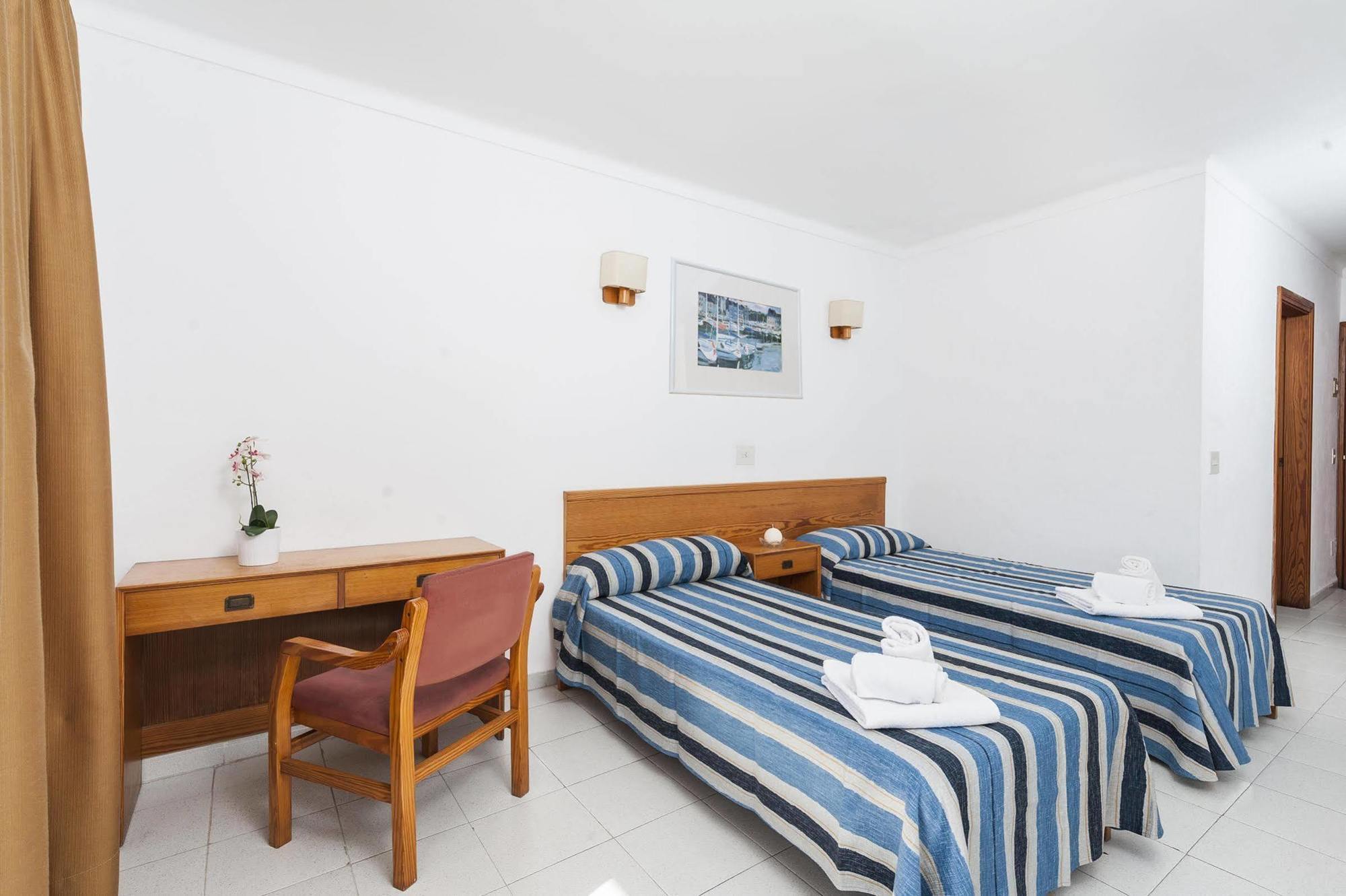 Hostal Casa Bauza Кала Ратьяда Экстерьер фото